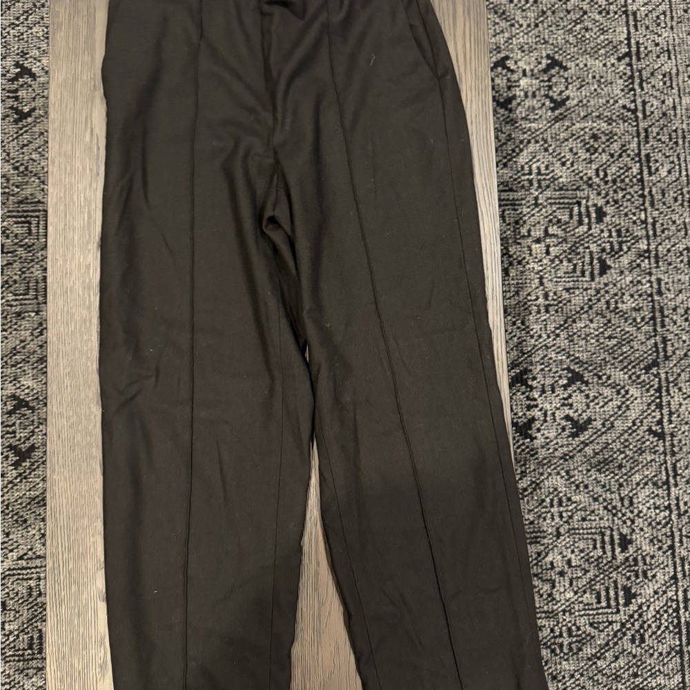 Vince Women's Black Ankle Pants